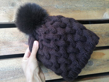 Cepure tumši brūna