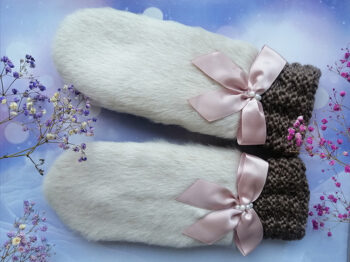 Mākslīgā kažokāda. Baltie.