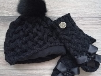 Komplekts ar pīnēm melns