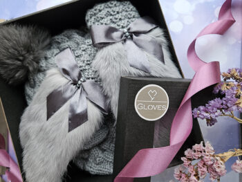 Komplekts gaiši pelēks