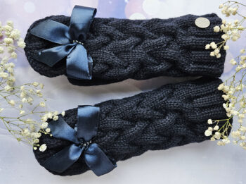 Dūraiņi ar pīnēm tumši zili