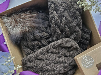 Komplekts tumši brūnais