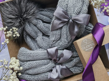 Komplekts ar pīnēm pelēks