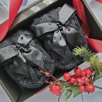 Dūraiņi ar pīnēm melni