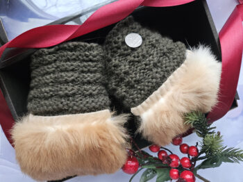 Dūraiņi sūnu zaļi ar krēmīgu kažokādu